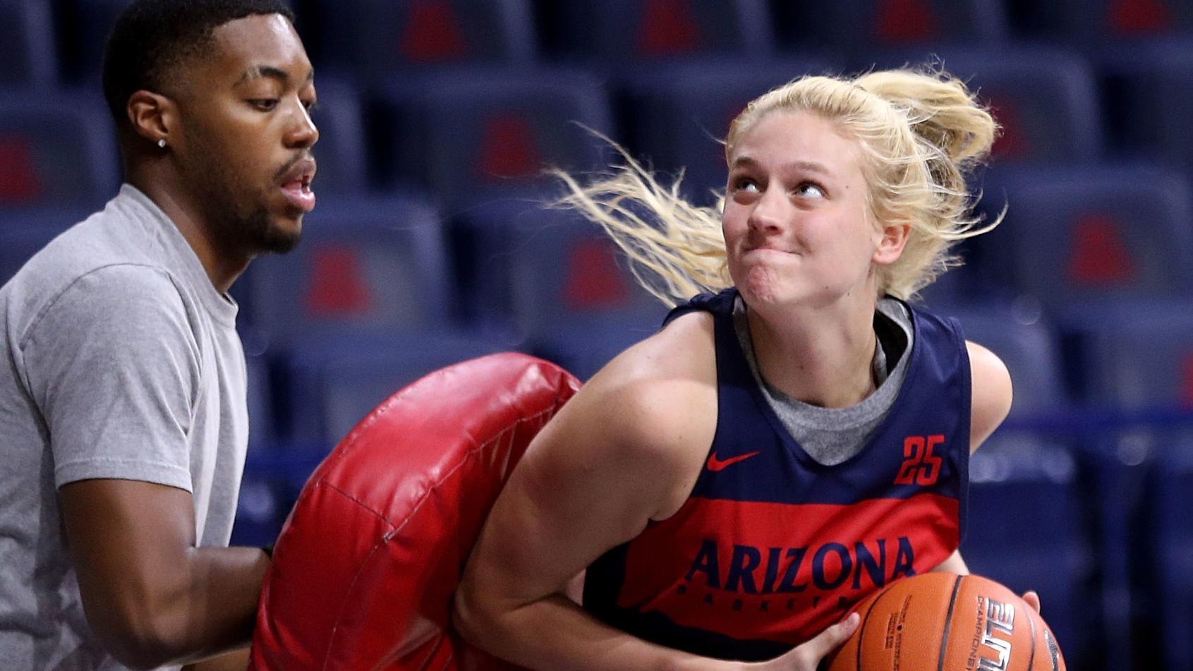 Freshman Cate Reese already impressing her Wildcats teammates, coaches with work ethic